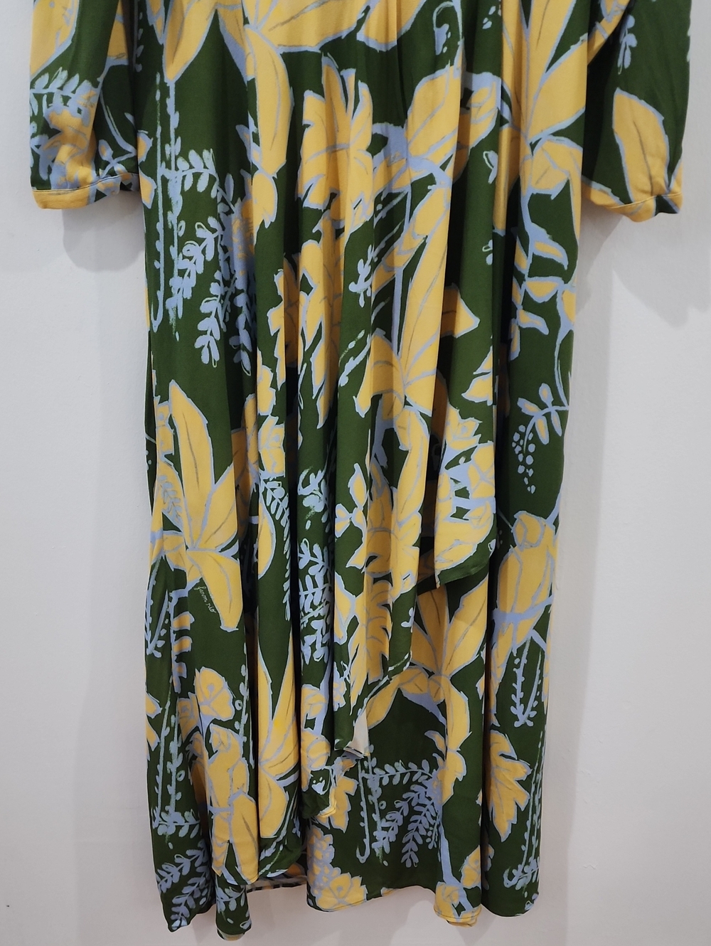 Farm Rio Foliage Sketch V Neck Maxi Dress - Picture 5 of 16